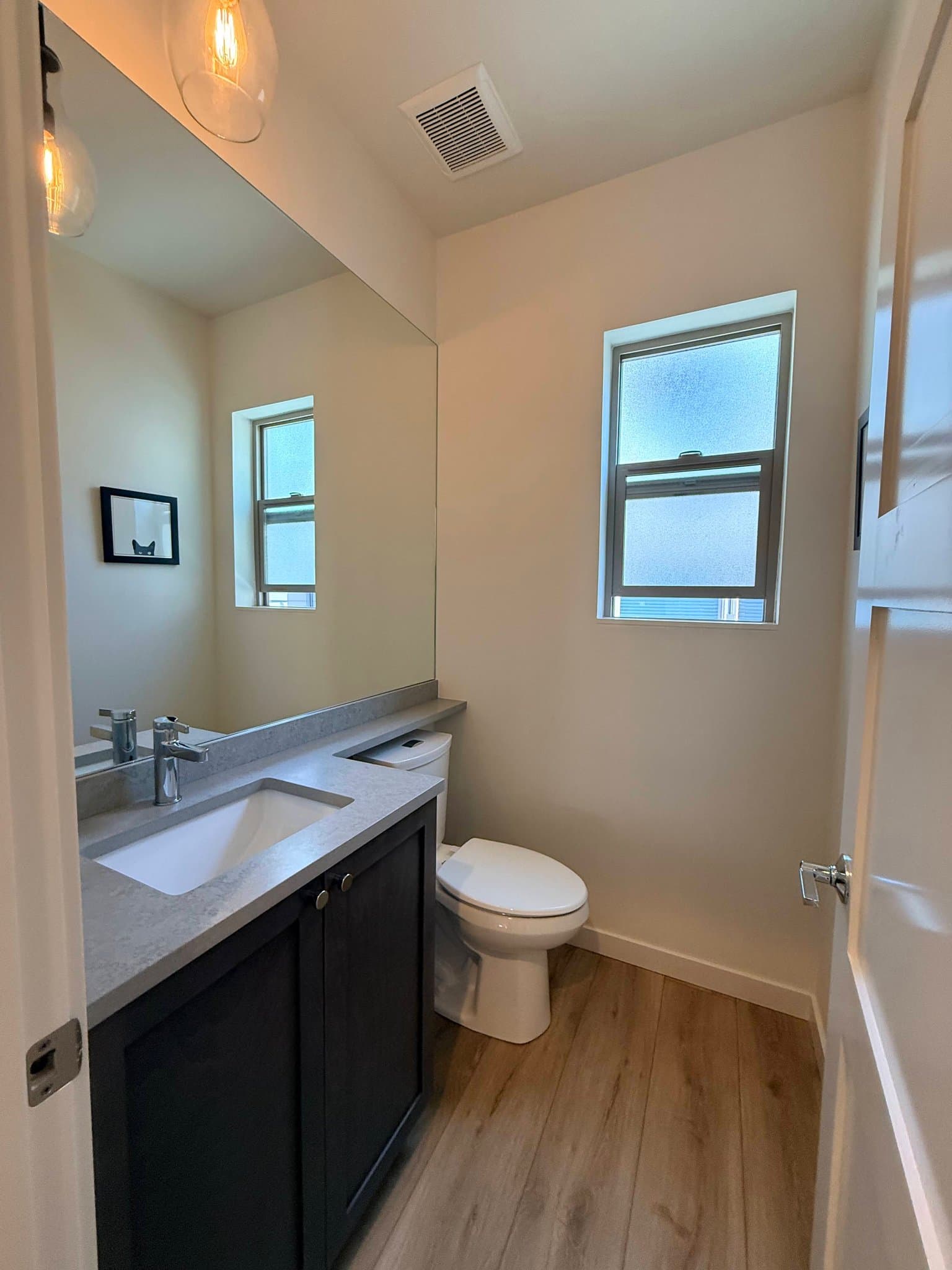 Shoreline Townhome: 18526 Densmore Ave N