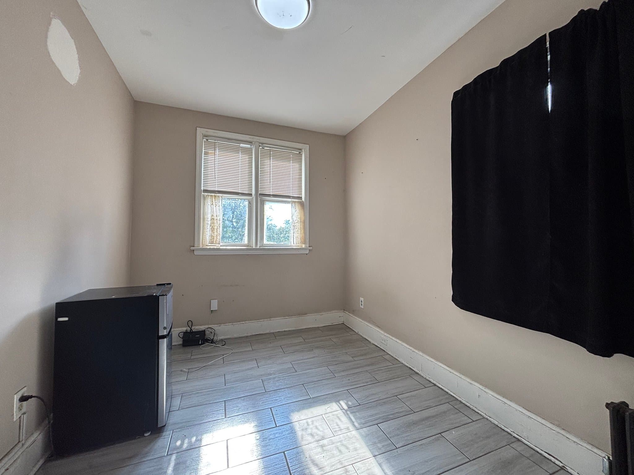 Elizabeth Single Room: 62 Dehart Pl