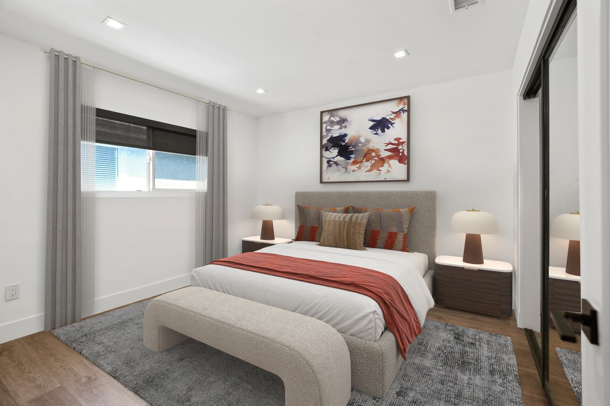 Los Angeles Apartment: 701 N Hill Place
