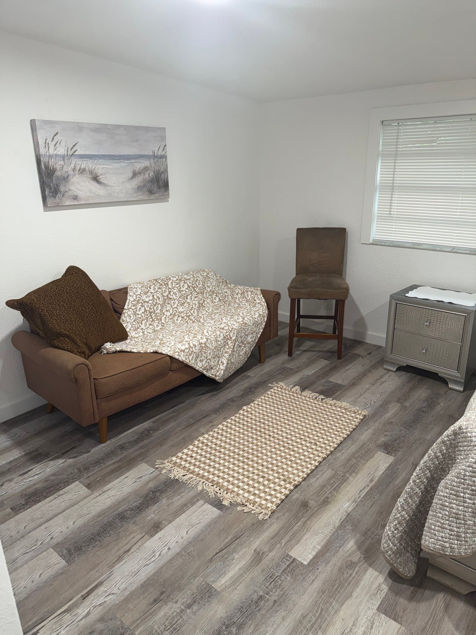 Pompano Beach Single Room: 1549 NE 30th Court