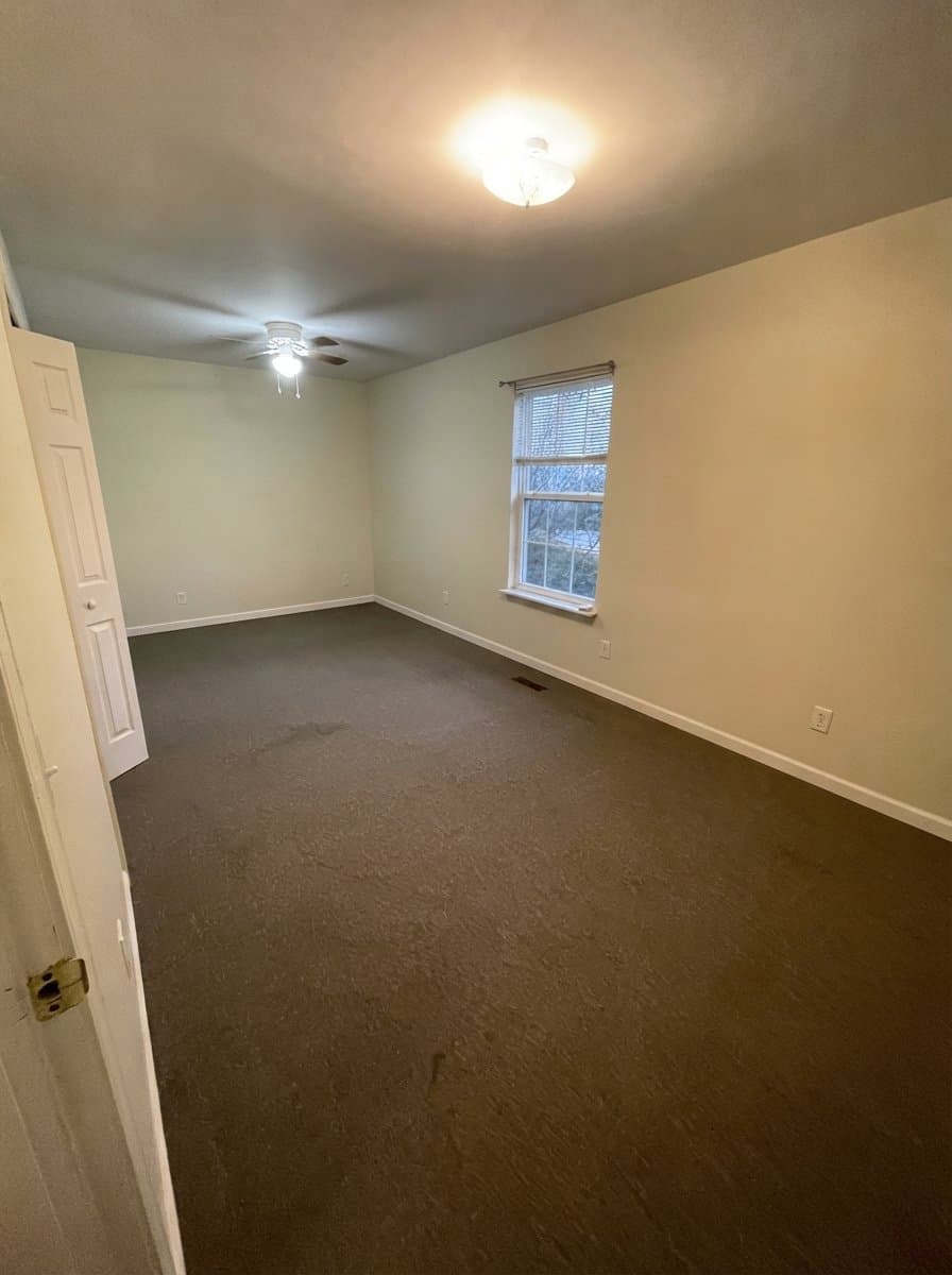 Trenton Townhome: 1911 hwy 301