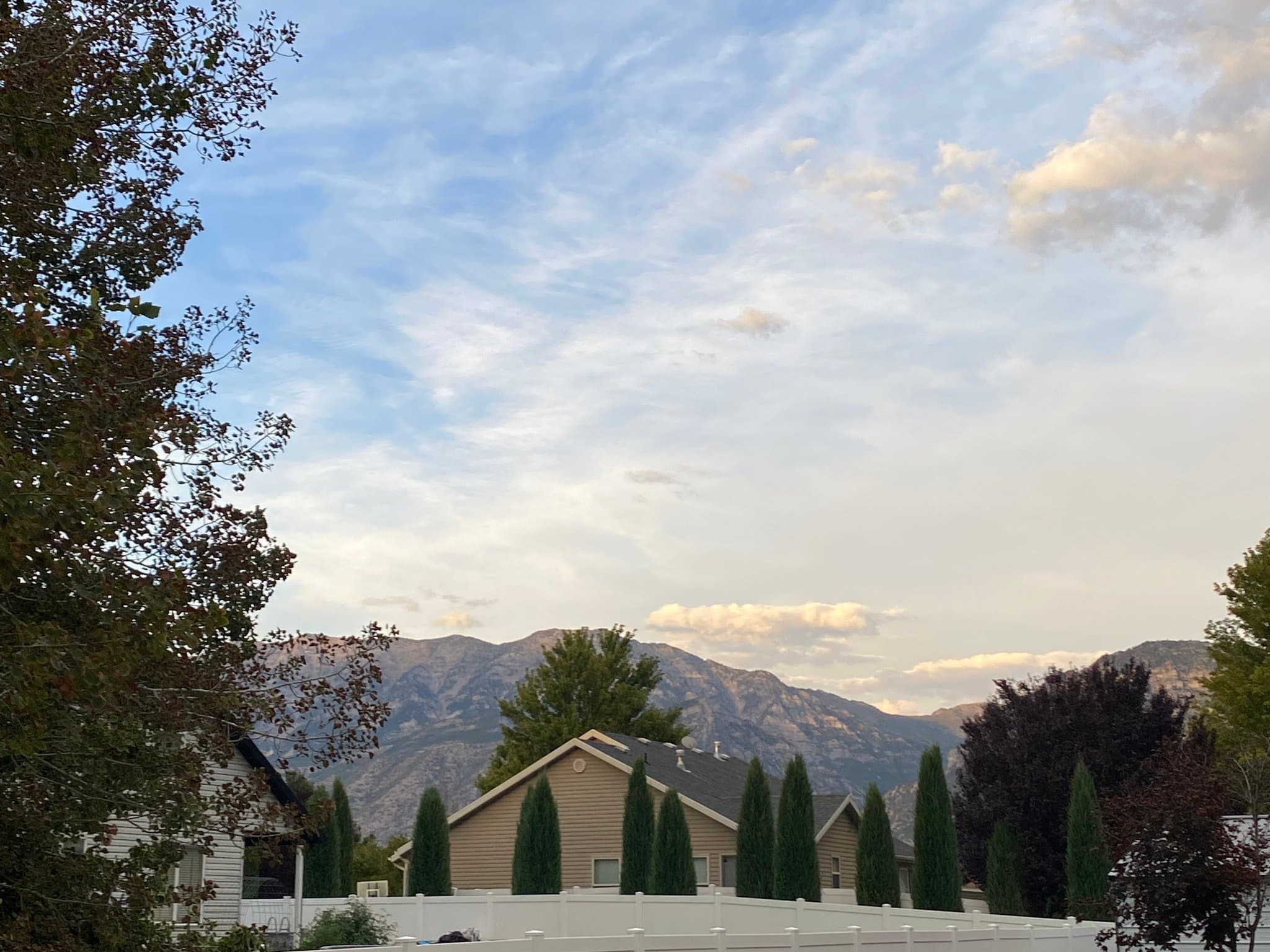 Provo House: 488 N 2670 W