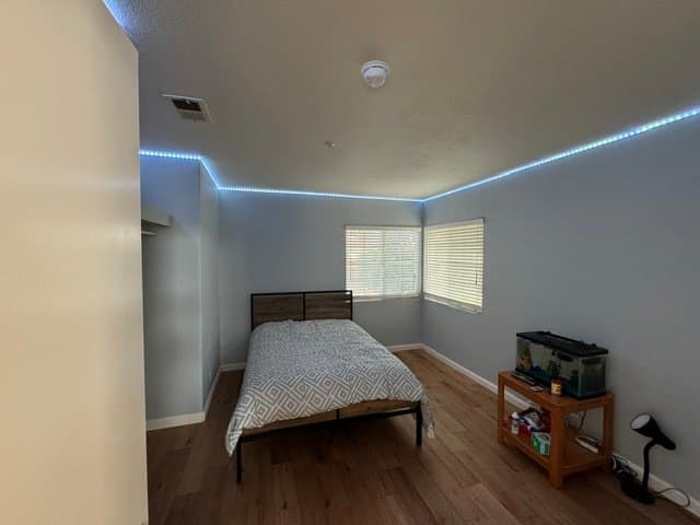 Ramona Single Room: 1337 Oak Village Dr