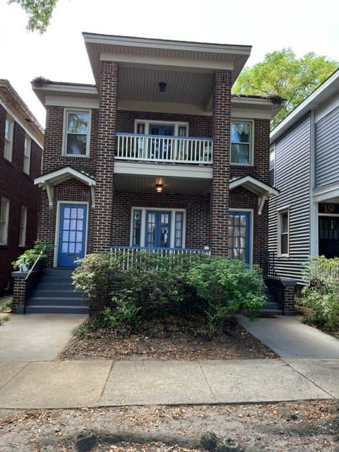 Savannah Other: 21 E 34th St