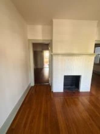 Savannah Other: 21 E 34th St