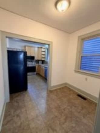 Savannah Other: 21 E 34th St