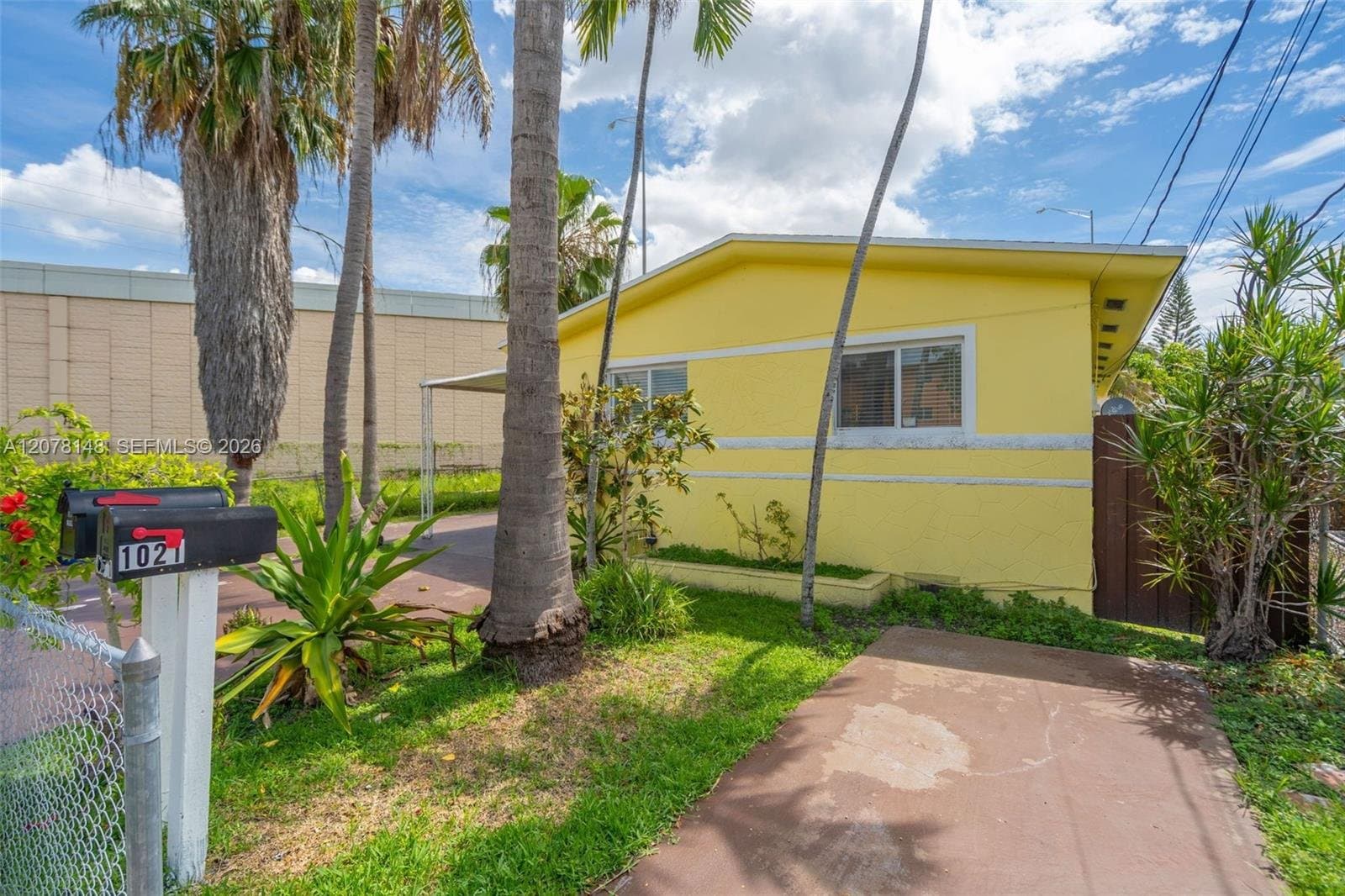 MIAMI House: 1021 NW 23rd Ave