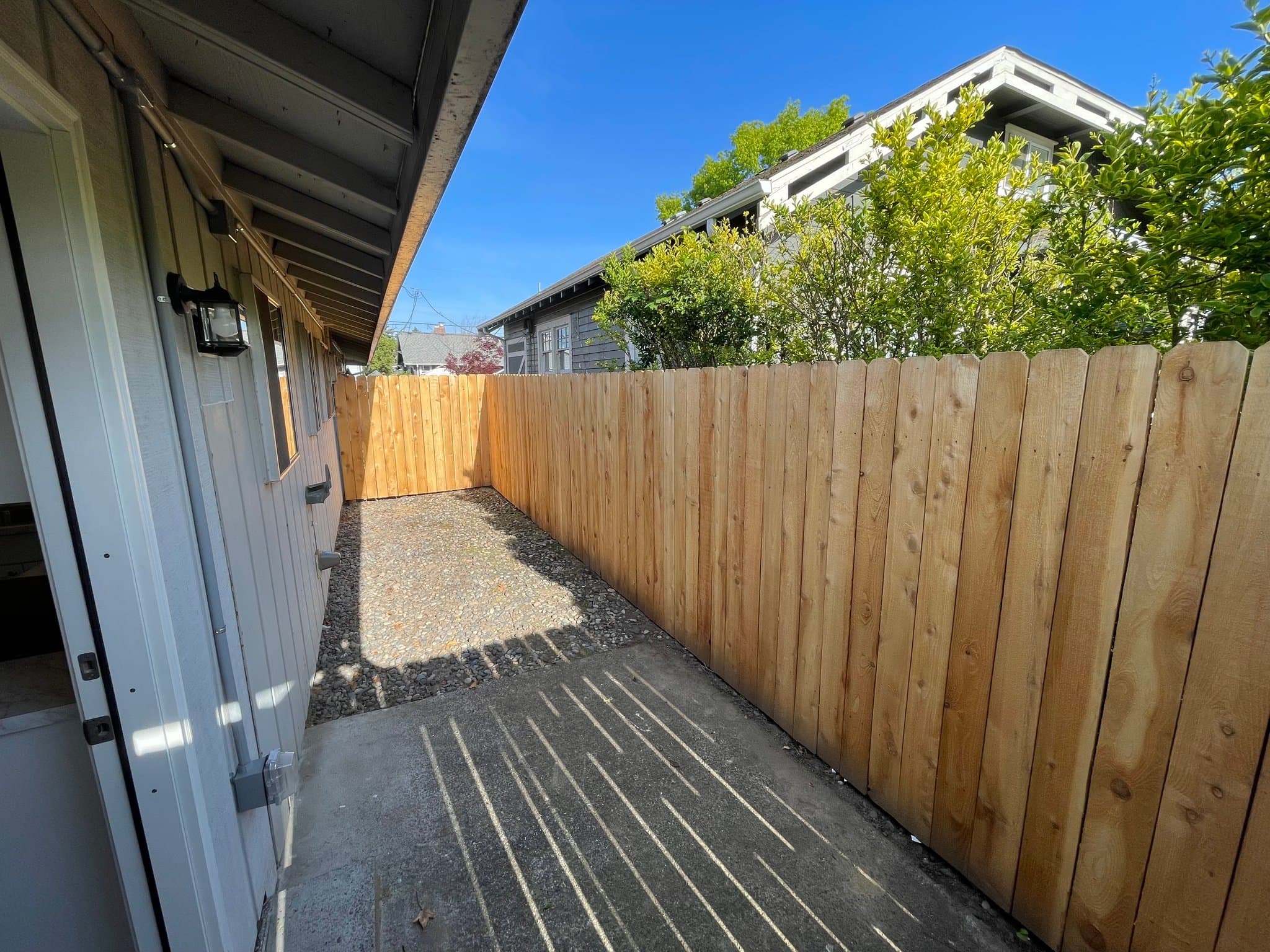 Vancouver Townhome: 2021 Thompson Ave