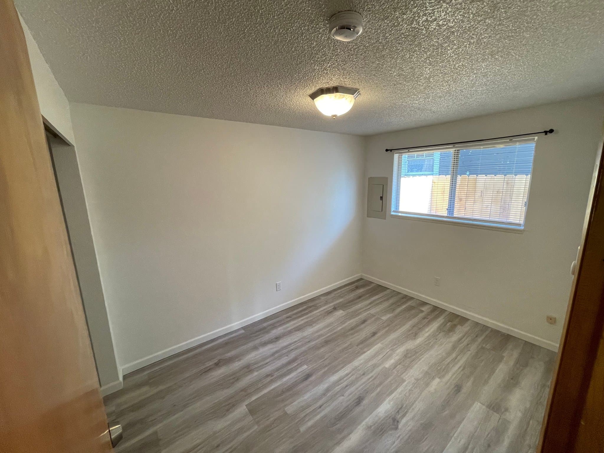 Vancouver Townhome: 2021 Thompson Ave