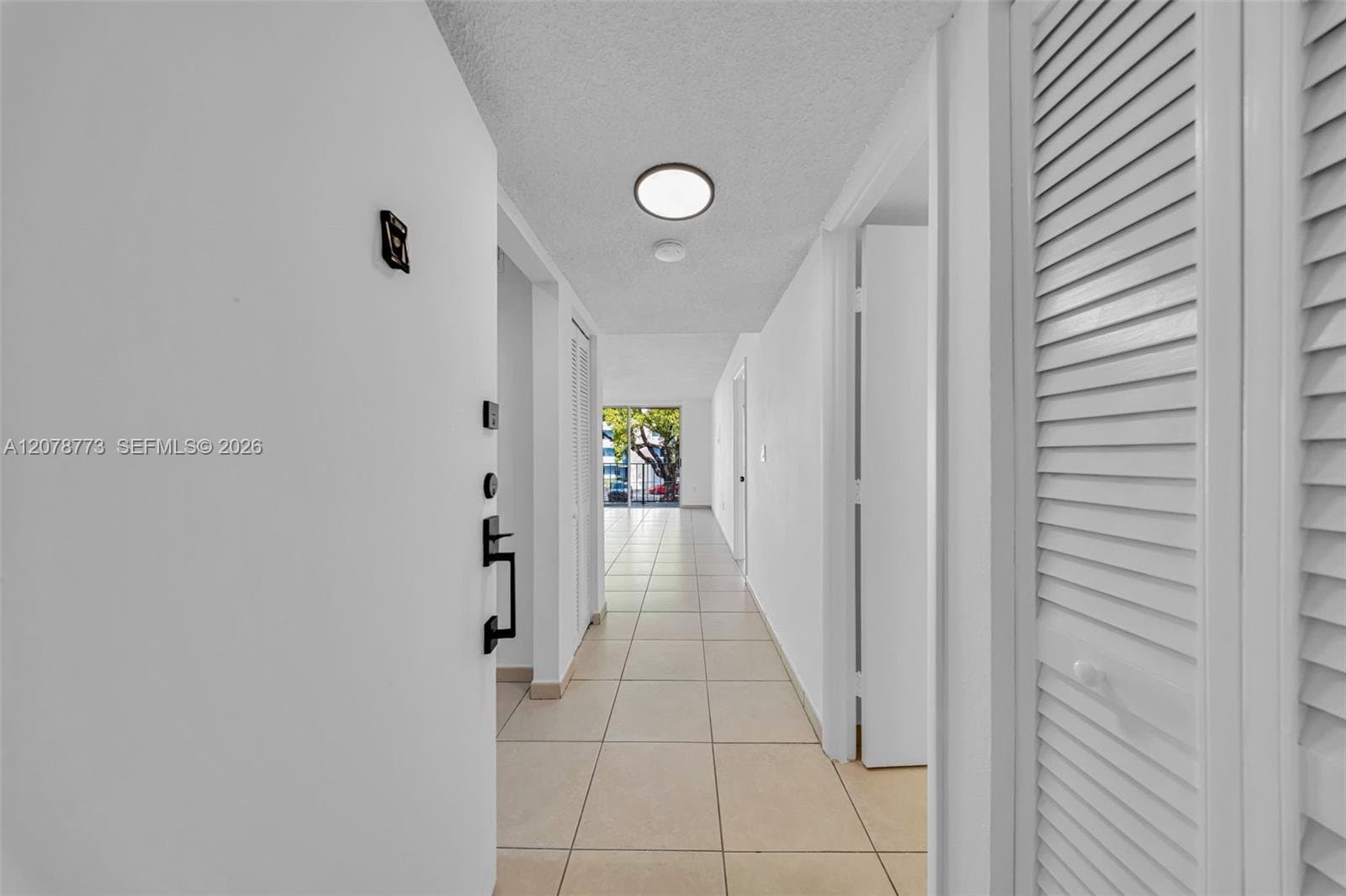 MIAMI Condo: 9360 Fontainebleau Blvd