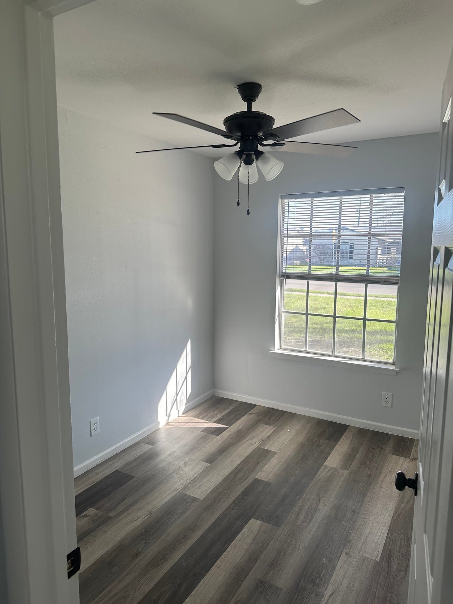 San Antonio House: 115 Meadow Trail Dr