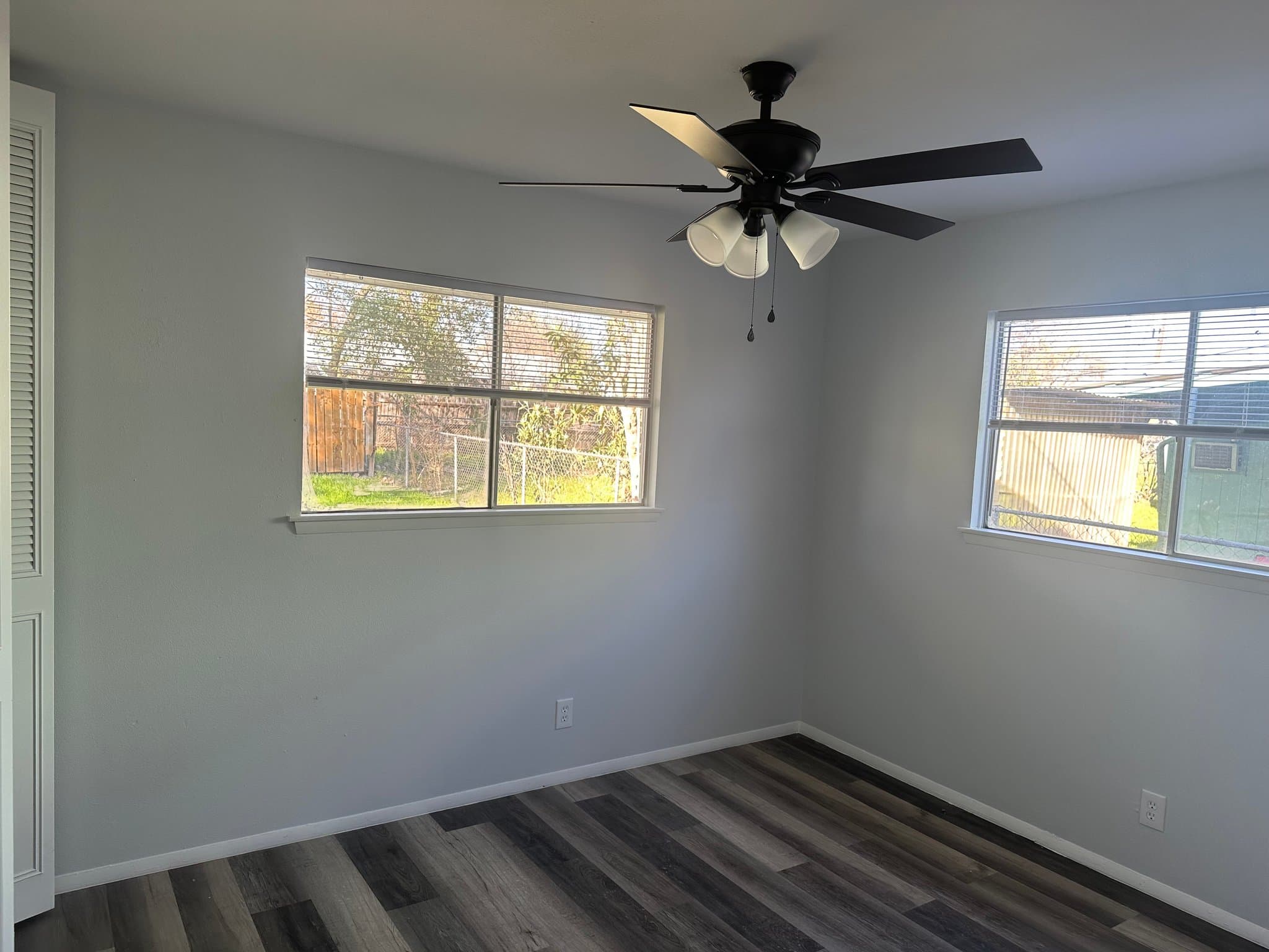 San Antonio House: 115 Meadow Trail Dr