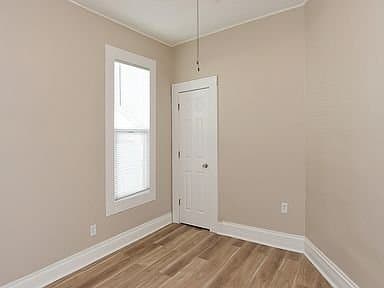 Omaha House: 4529 Charles St