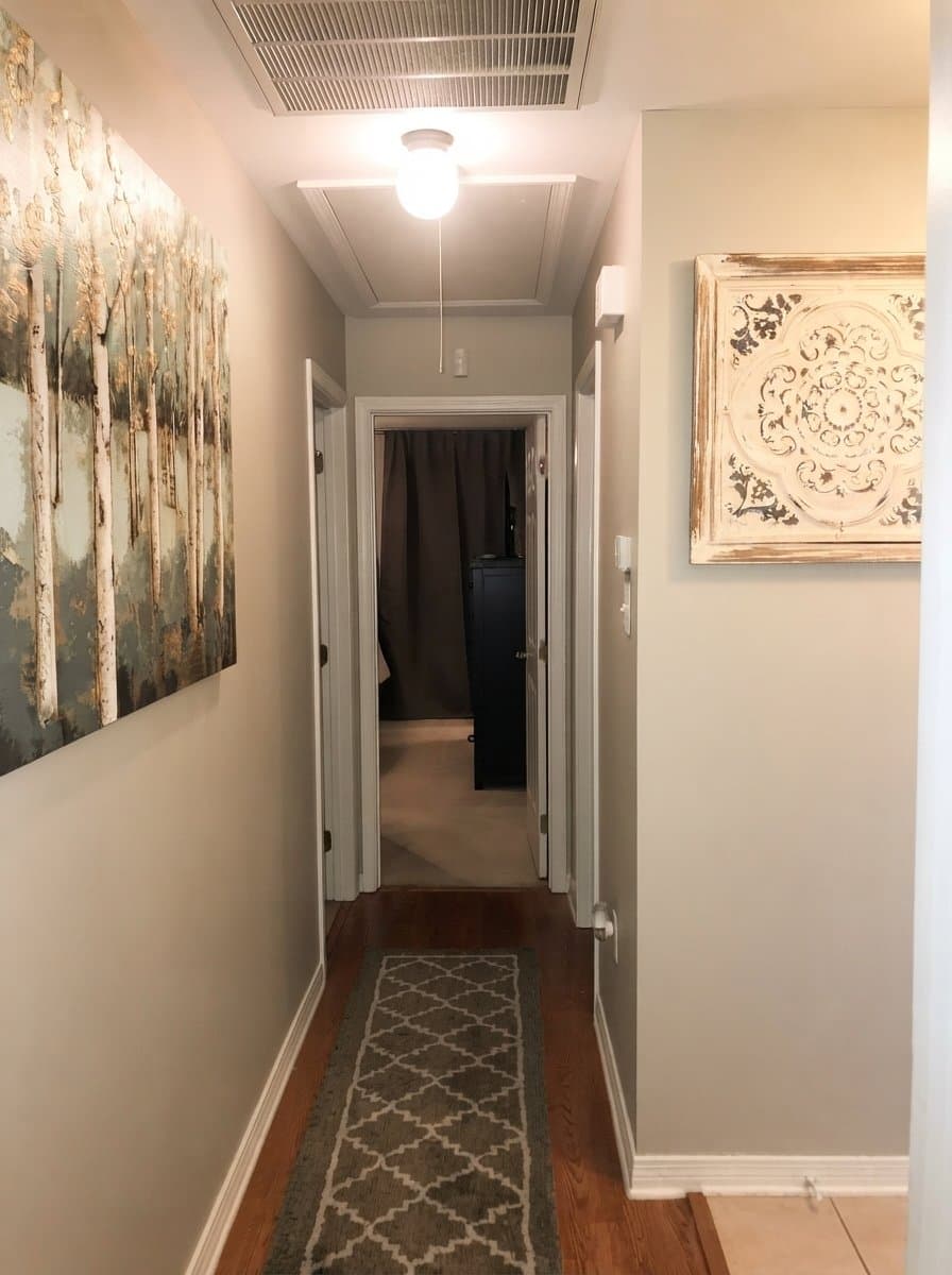 Covington House: 36 Hollycrest Blvd