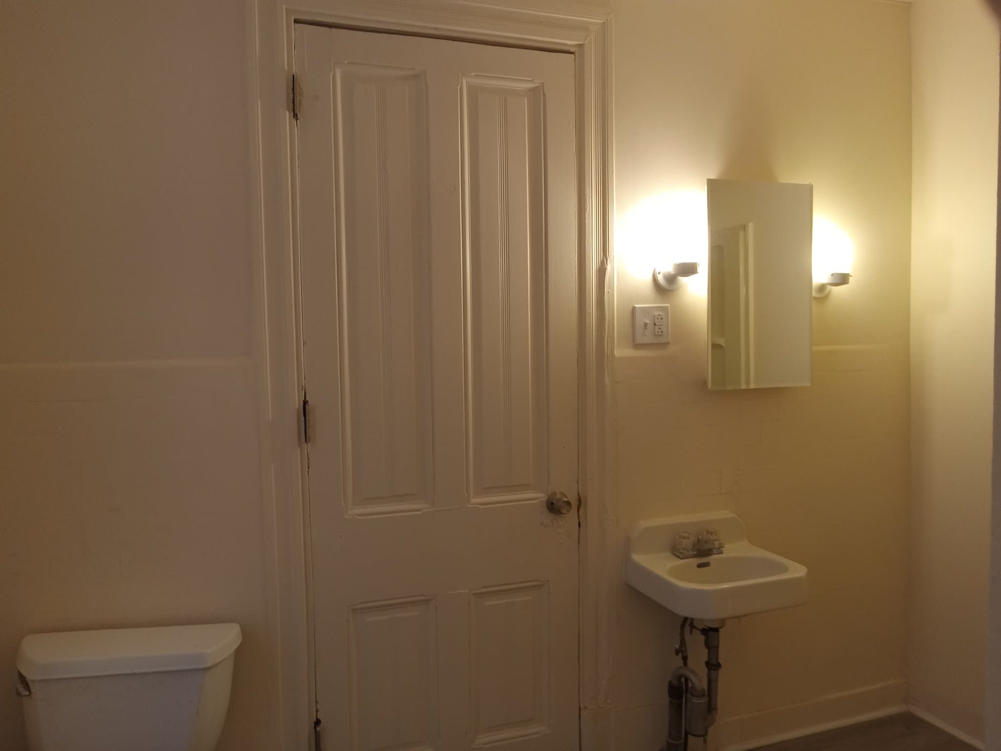 Reading Apartment: 1029 Penn Street