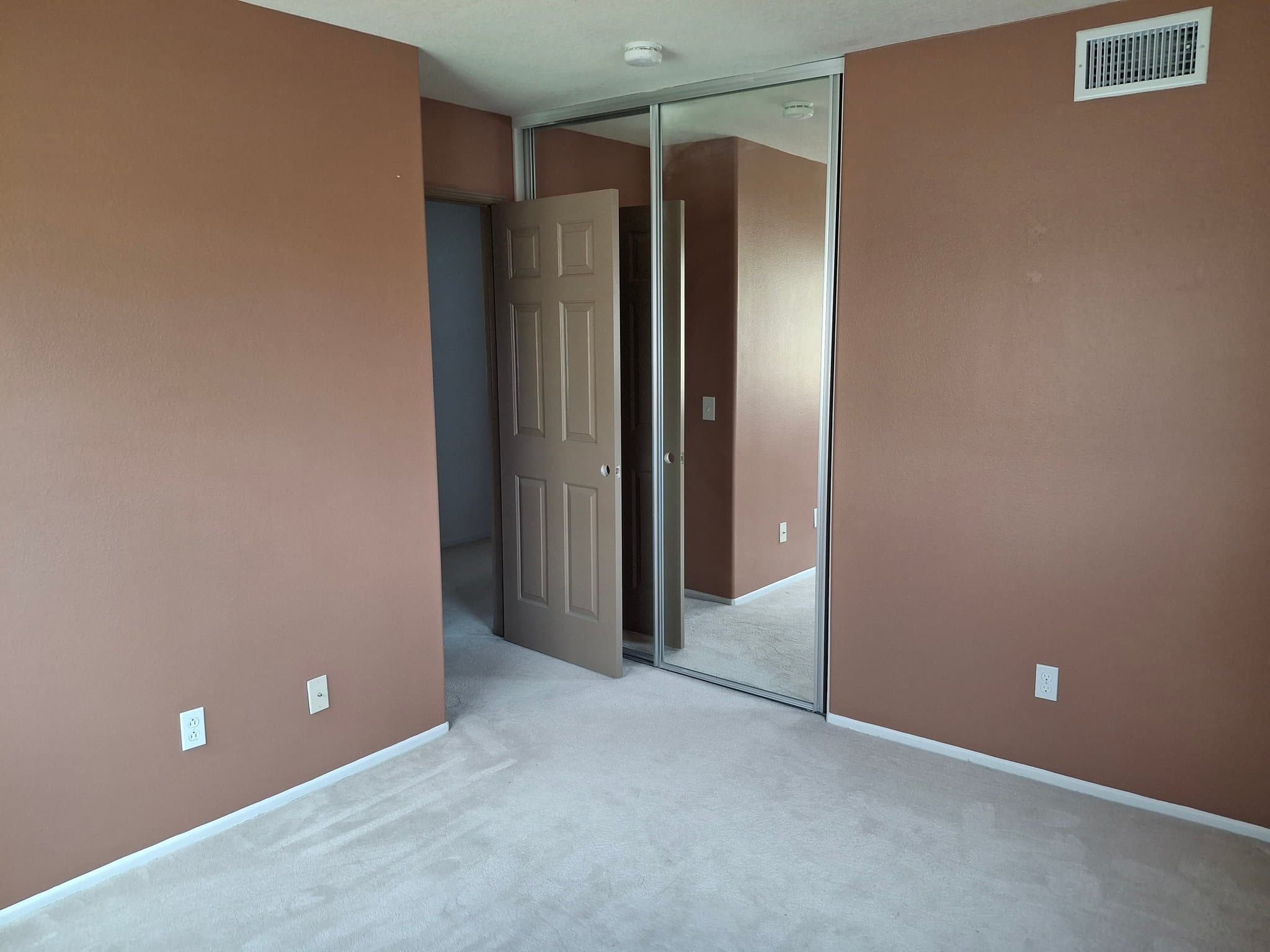 Murrieta House: 30451 Mendocino Way