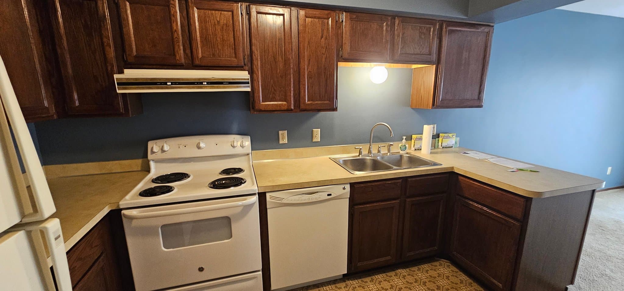 Woodbury Townhome: 2870 Castleford Ct
