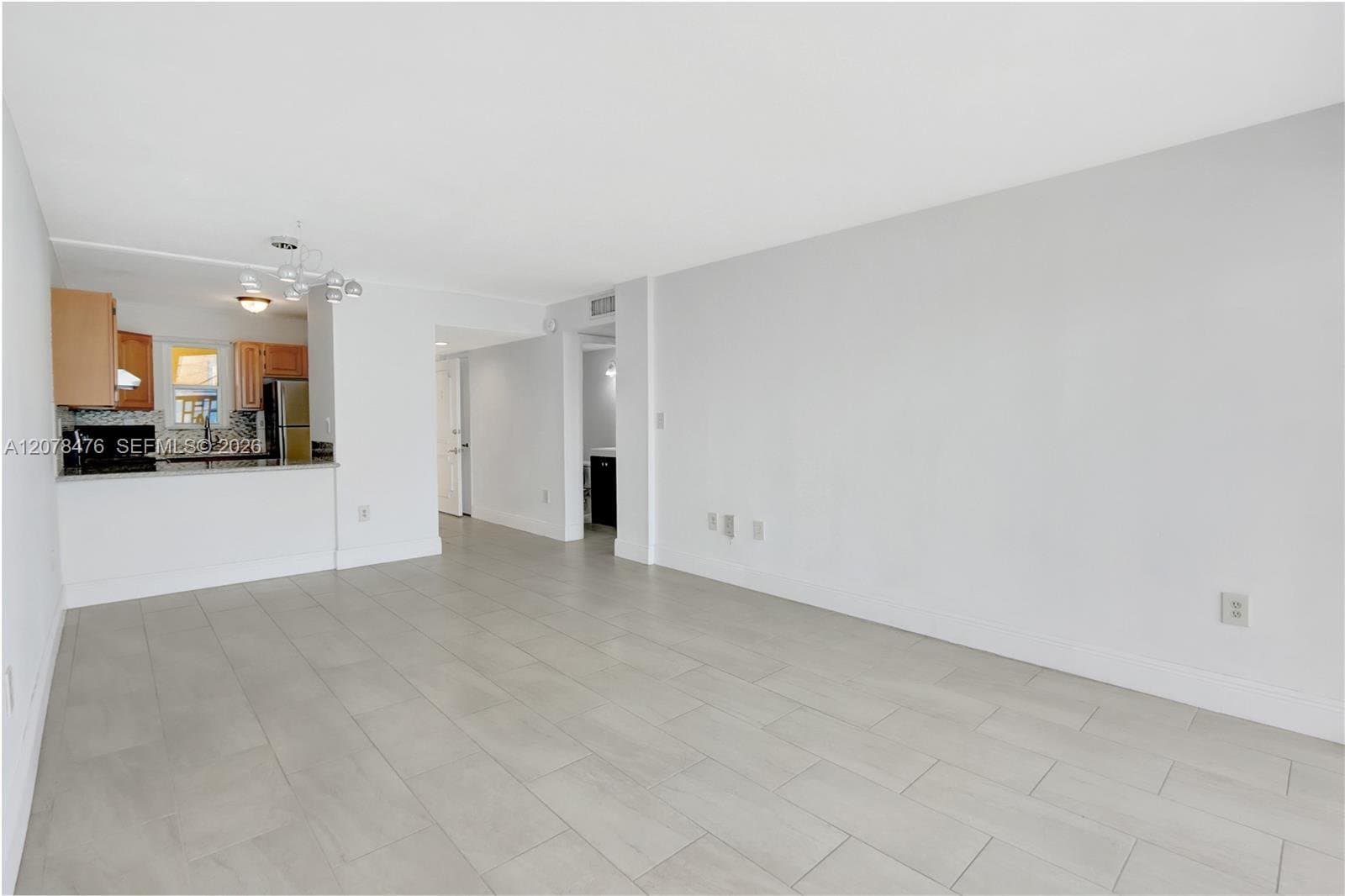 MIAMI Condo: 600 NE 25th St
