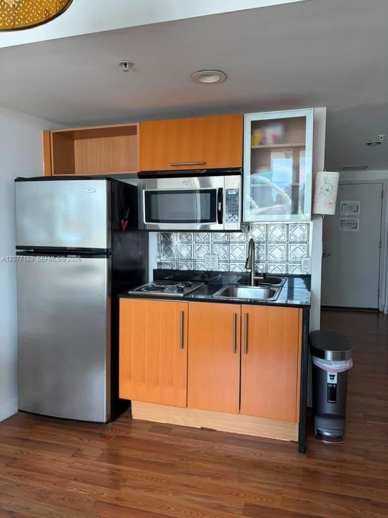 MIAMI Condo: 1750 N Bayshore Dr