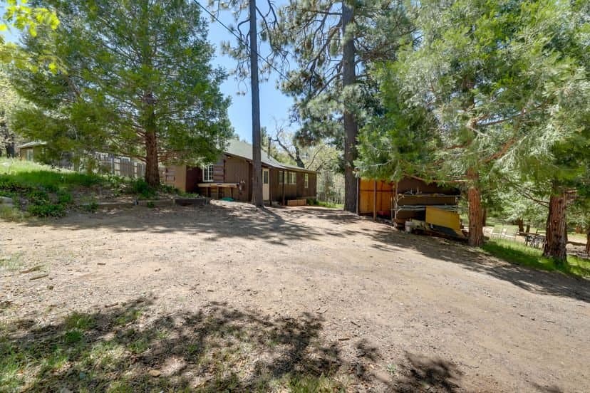 Mt. Laguna House: 10545 Sunrise Highway