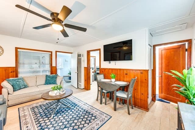 Mt. Laguna House: 10545 Sunrise Highway
