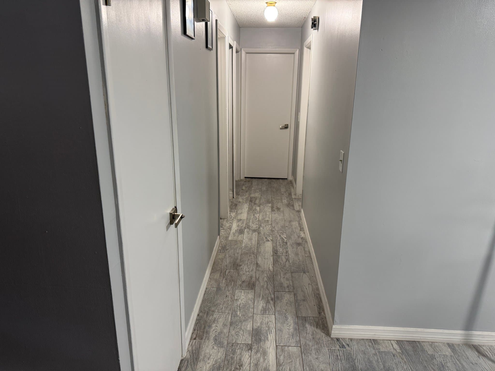 Longwood House: 1408 Sparrow St