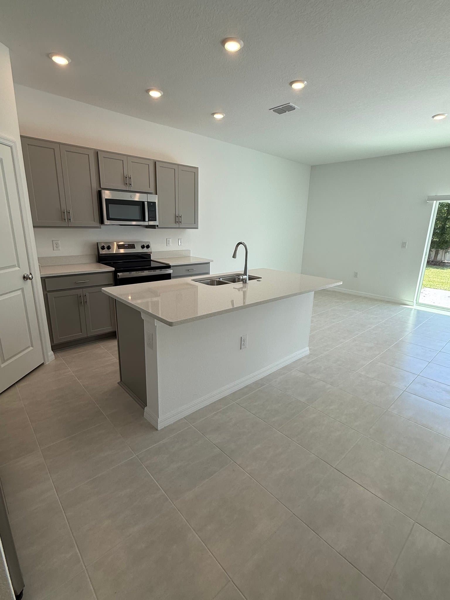 Nokomis Townhome: 7154 Grand Forest Way