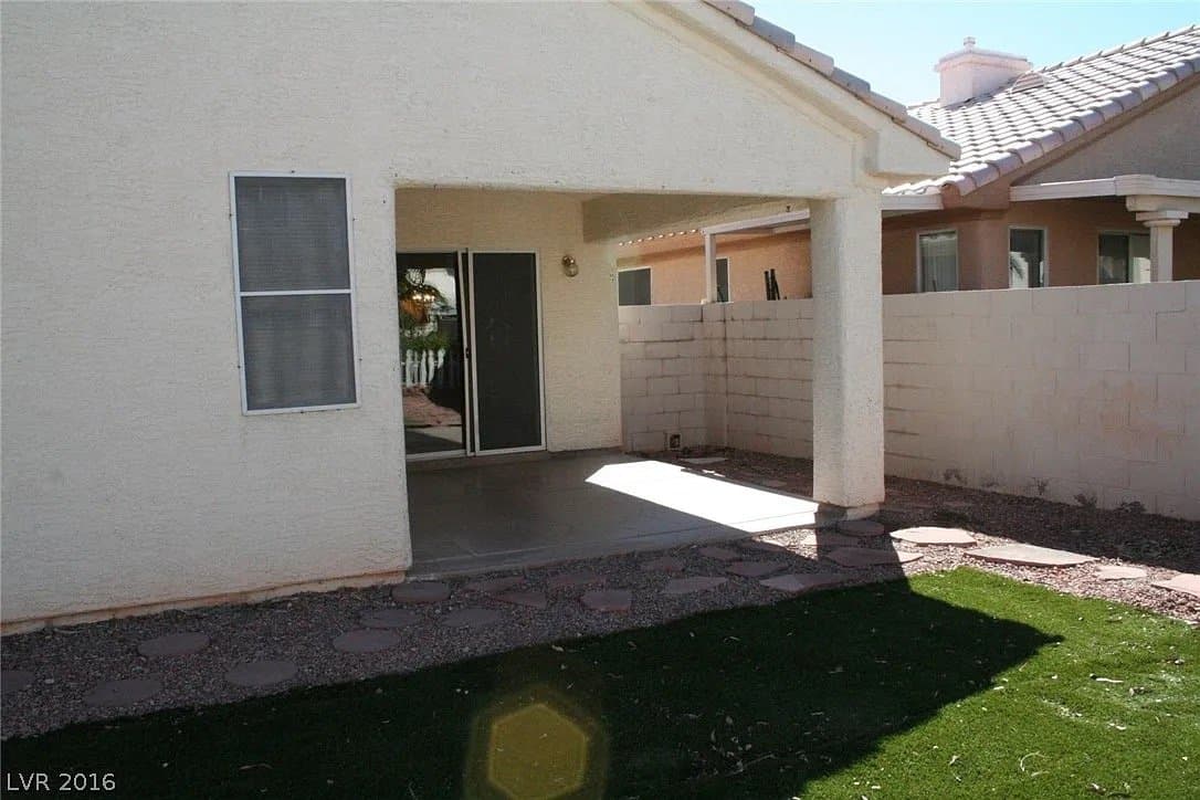 Las Vegas House: 6704 Snake River Ave