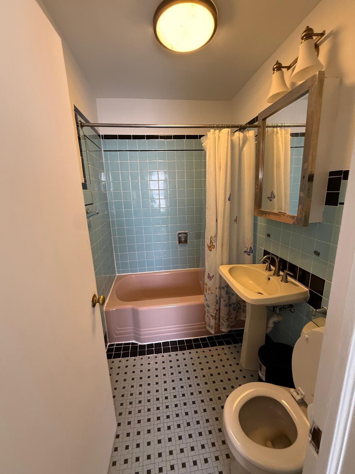 New Brunswick House: 53 Carman Street