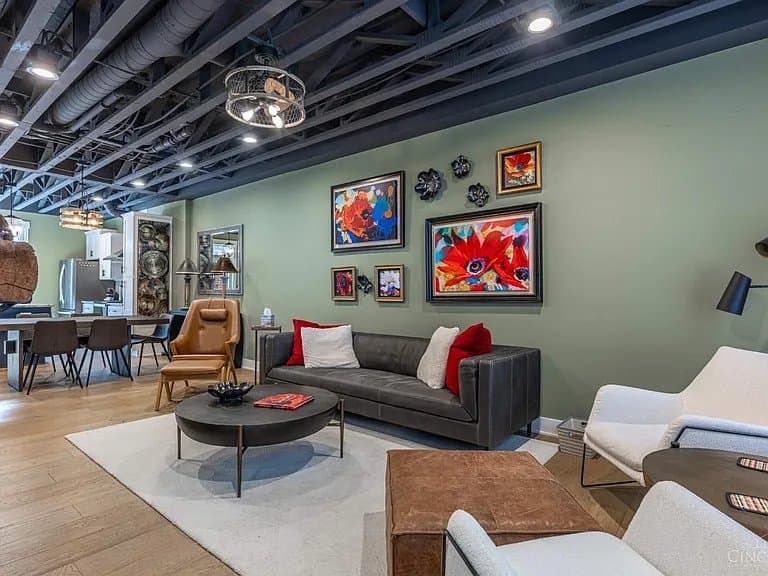 Lebanon Townhome: 3751 Bedel St
