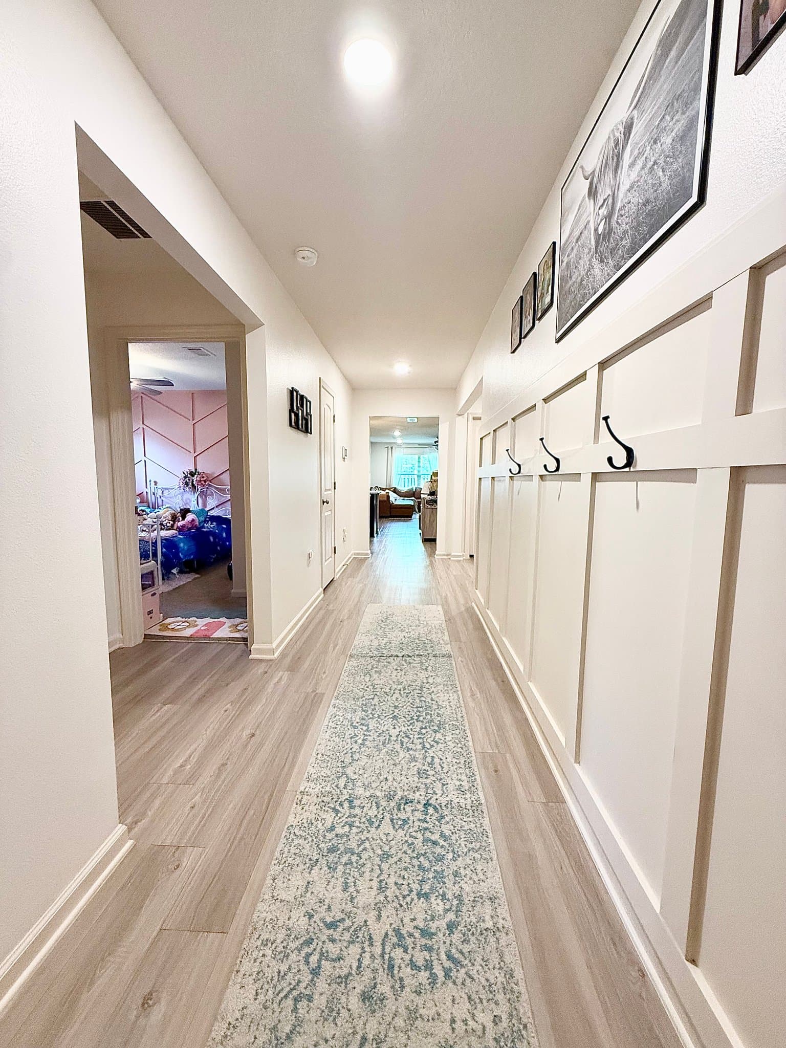 Crestview House: 350 Merlin Ct