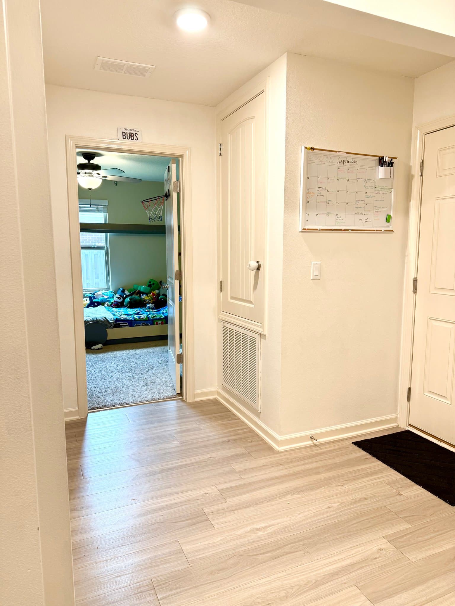 Crestview House: 350 Merlin Ct