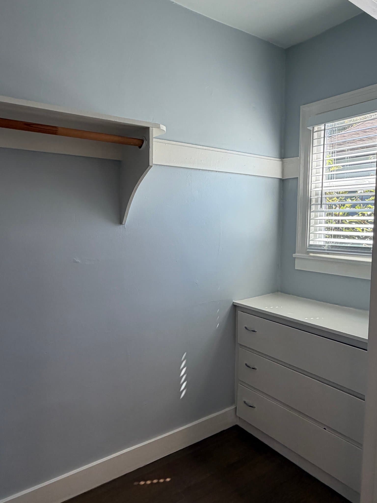 Oakland Apartment: 3815 Webster St.