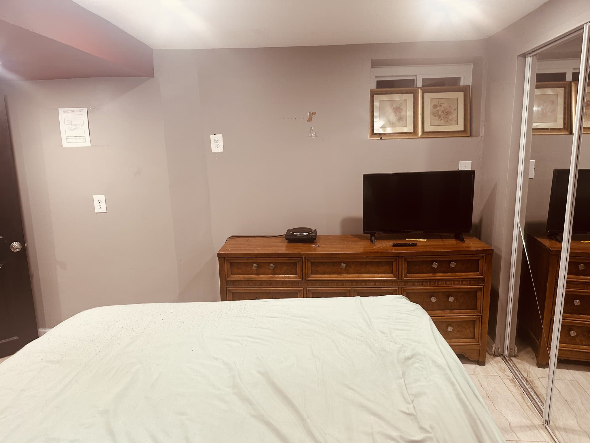 Temple Hills Single Room: 3419 27th ave