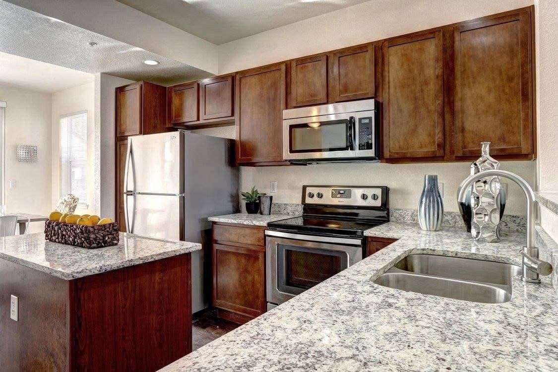 Aurora Townhome: 14900 E Center Avenue
