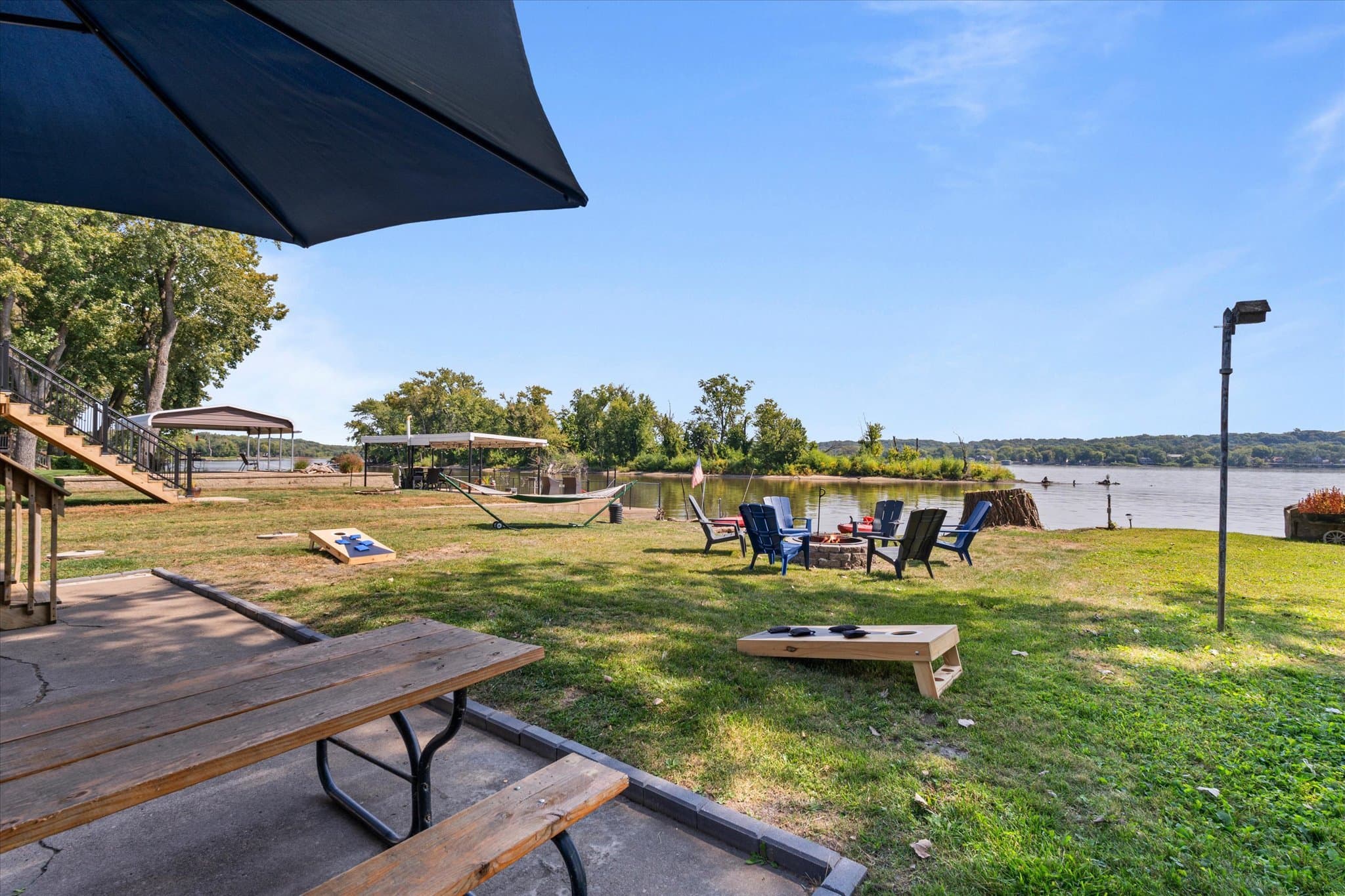 Pleasant Valley House: 17431 246th Ave