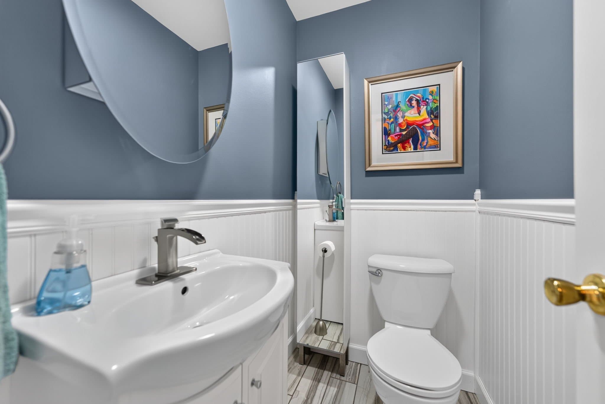 Crystal Lake Apartment: 51 N Williams St