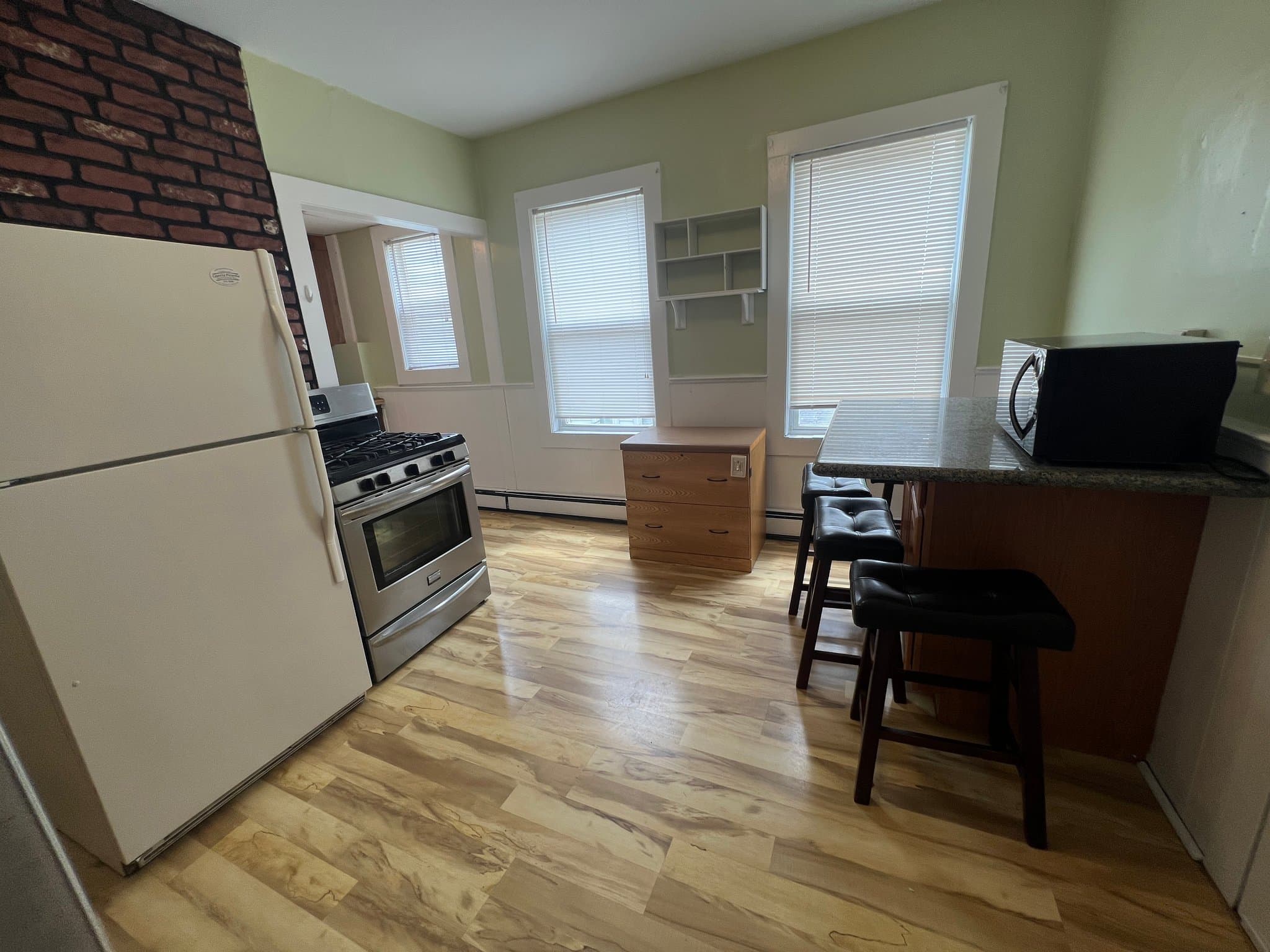Providence Single Room: 85 Vinton Street