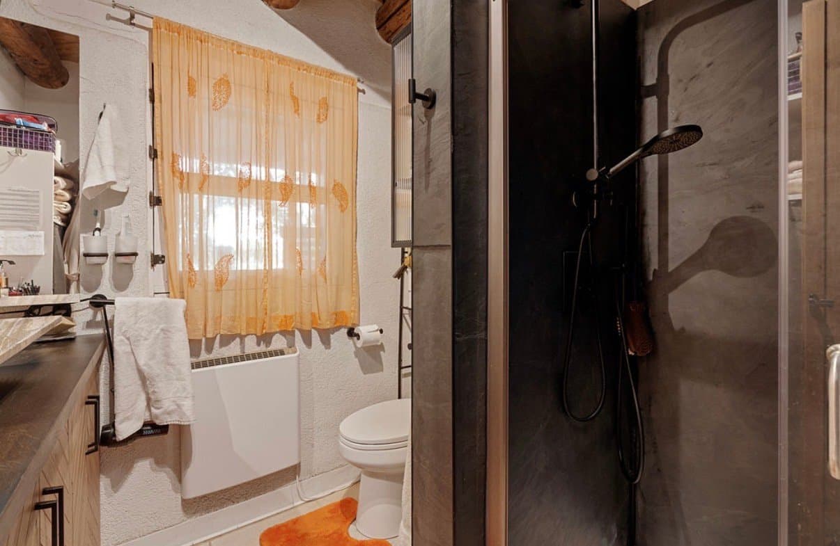 Santa Fe House: 18A Destierro Trail
