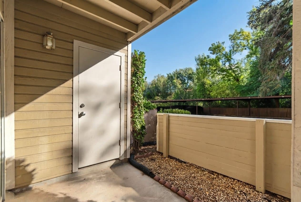 Midvale Condo: 1222 E Waterside Cv