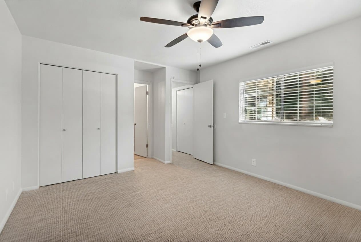 Midvale Condo: 1222 E Waterside Cv