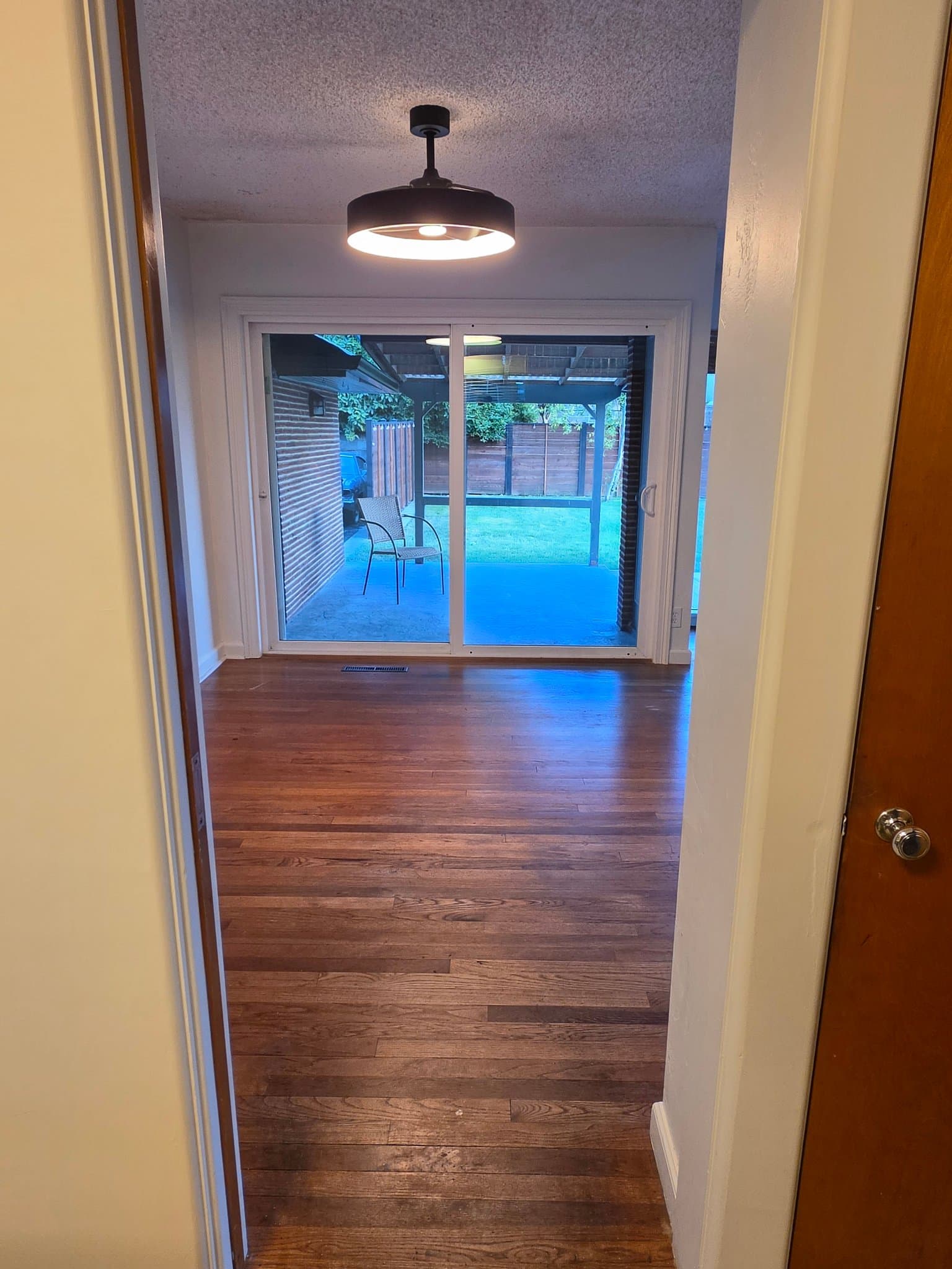 Camas House: 1114 NE 6th Ave