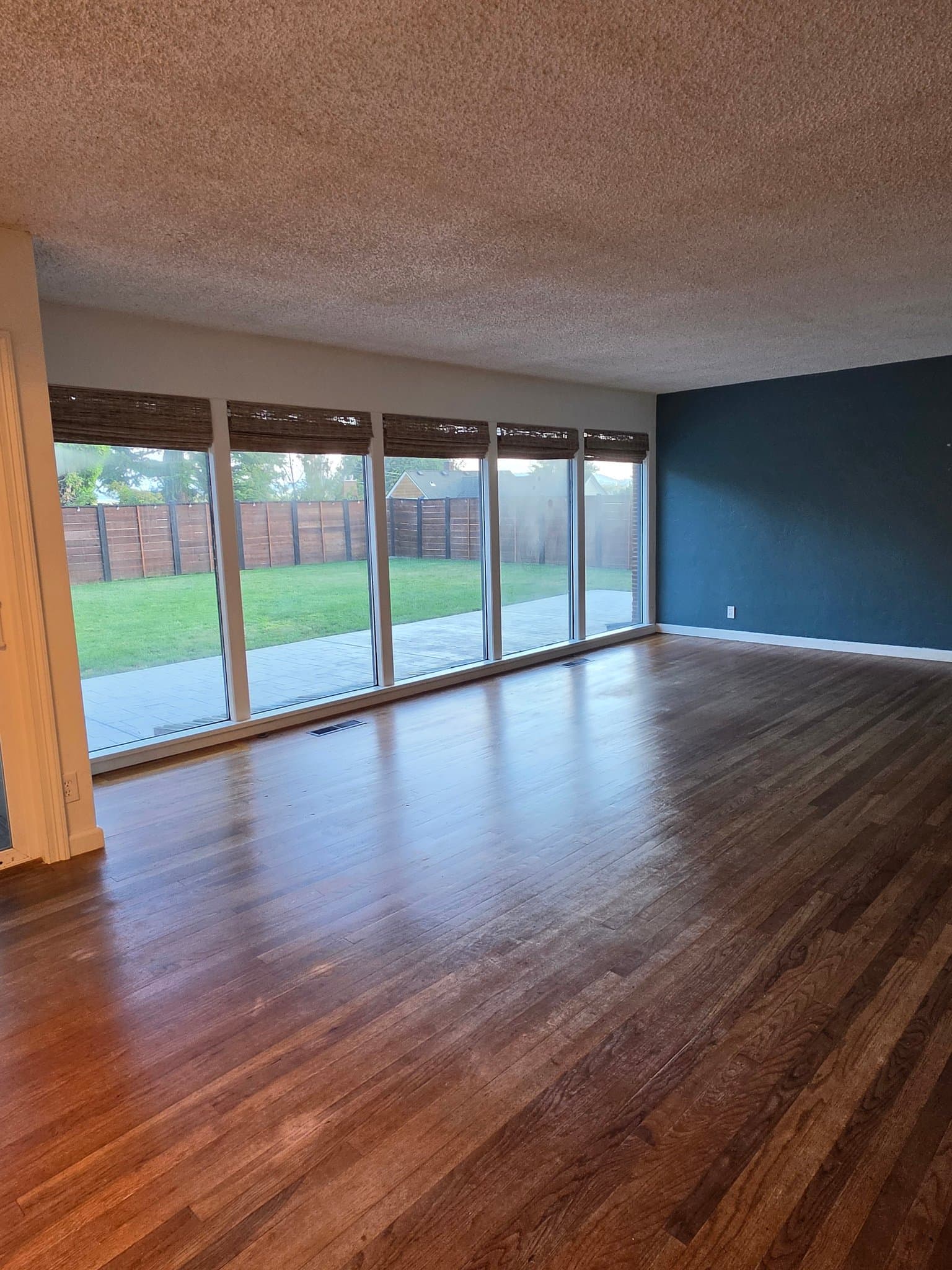Camas House: 1114 NE 6th Ave