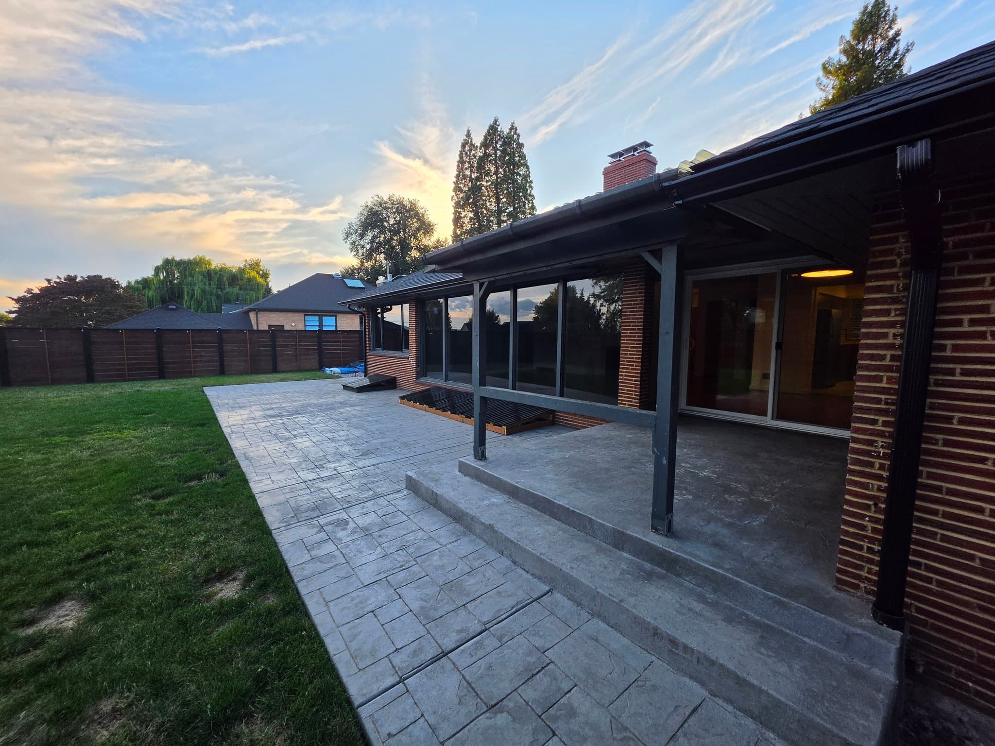 Camas House: 1114 NE 6th Ave