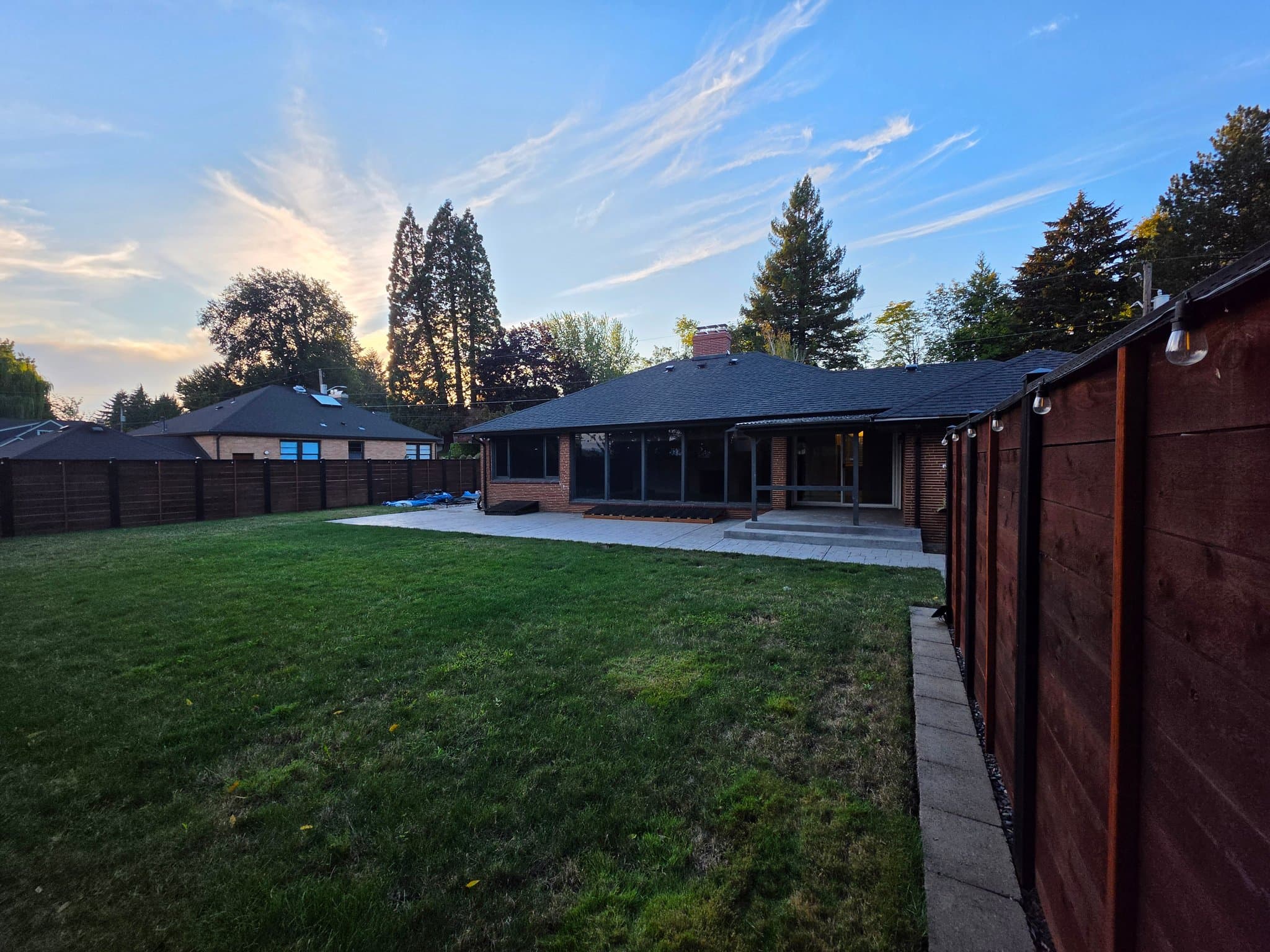Camas House: 1114 NE 6th Ave