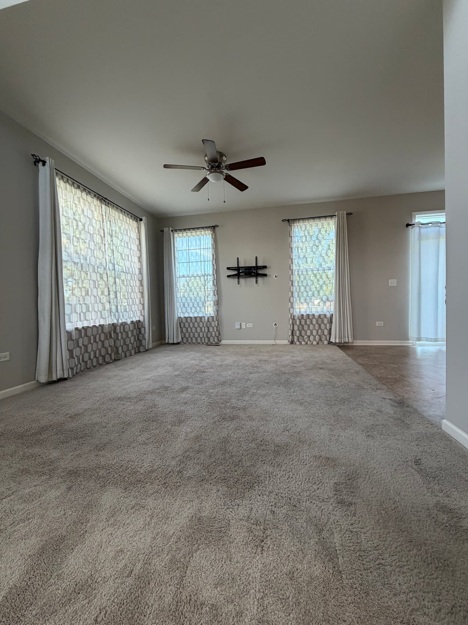 Plano Townhome: 3806 Pratt St