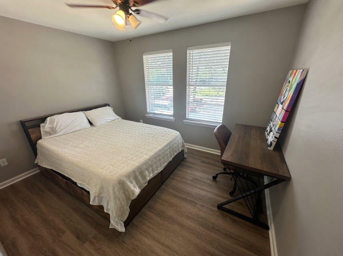 Baton Rouge Multiplex: 7817 Bles Ave