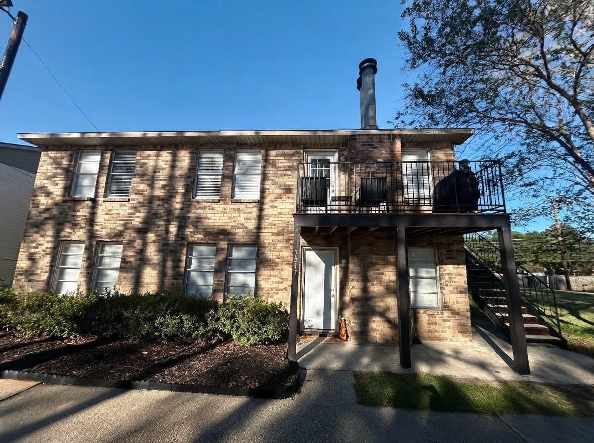 Baton Rouge Multiplex: 7817 Bles Ave