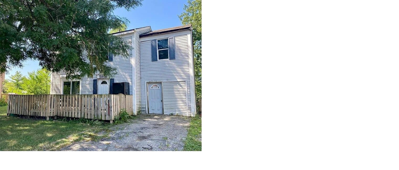 Merrillville House: 5958 Tyler Place