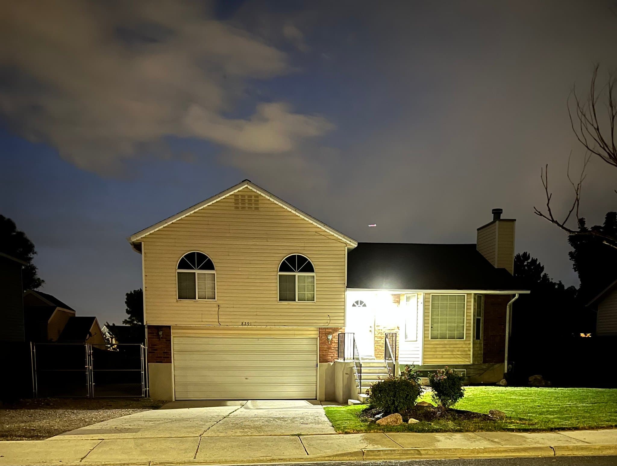 West Jordan House: 8291 South 4800 West